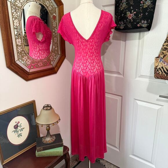 VTG 80s Hot Pink Nylon Stretchy Sheer Floral Ruffle Lace Plunge Midi Slip Dress - Picture 4 of 6